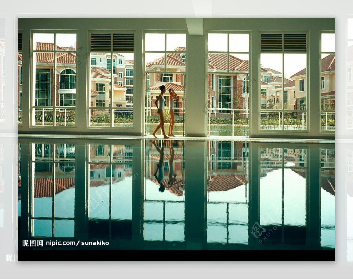 欧式室内游泳池图片