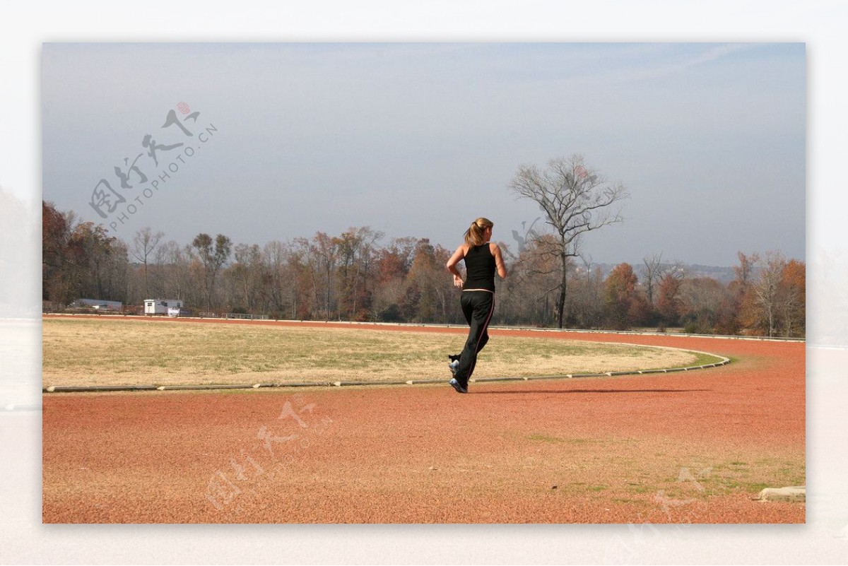 美女跑步运动员图片