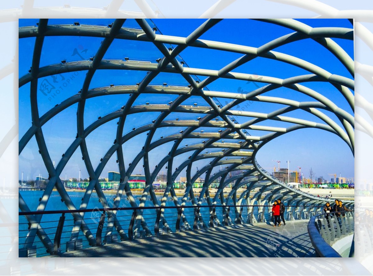 苏州东太湖渔网桥图片