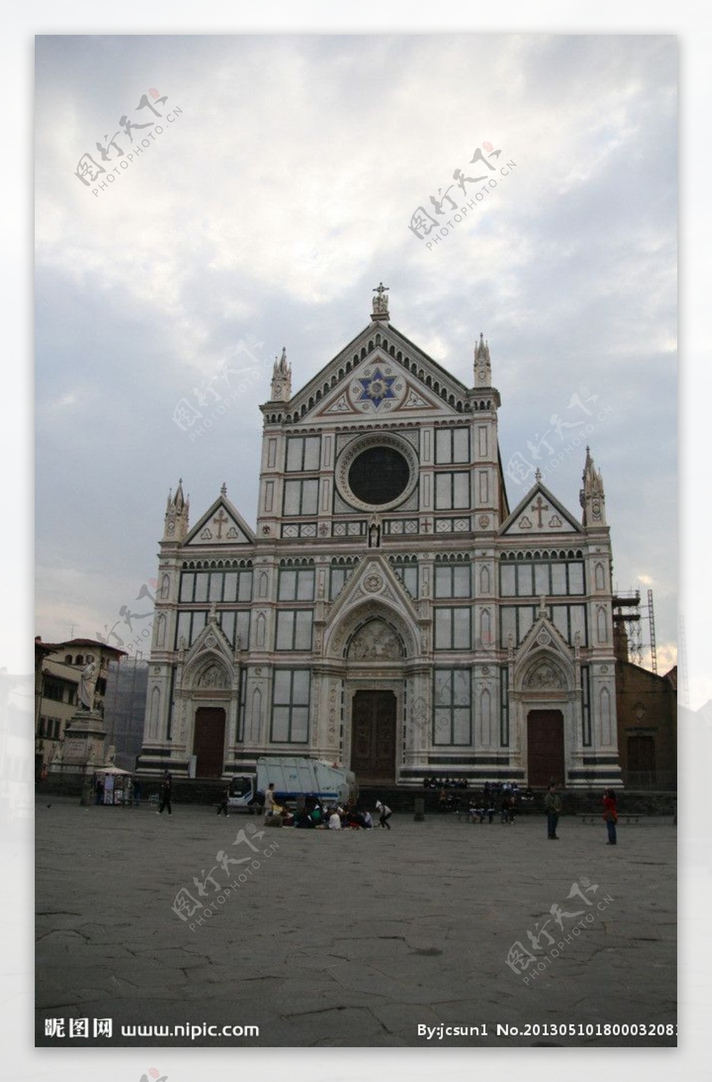 佛罗伦萨圣十字教堂图片