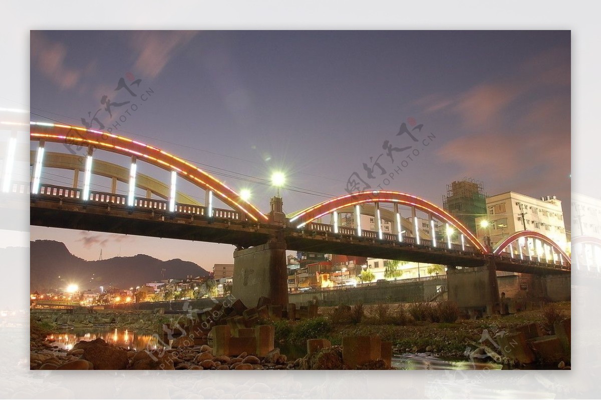 台湾三峡镇拱桥图片