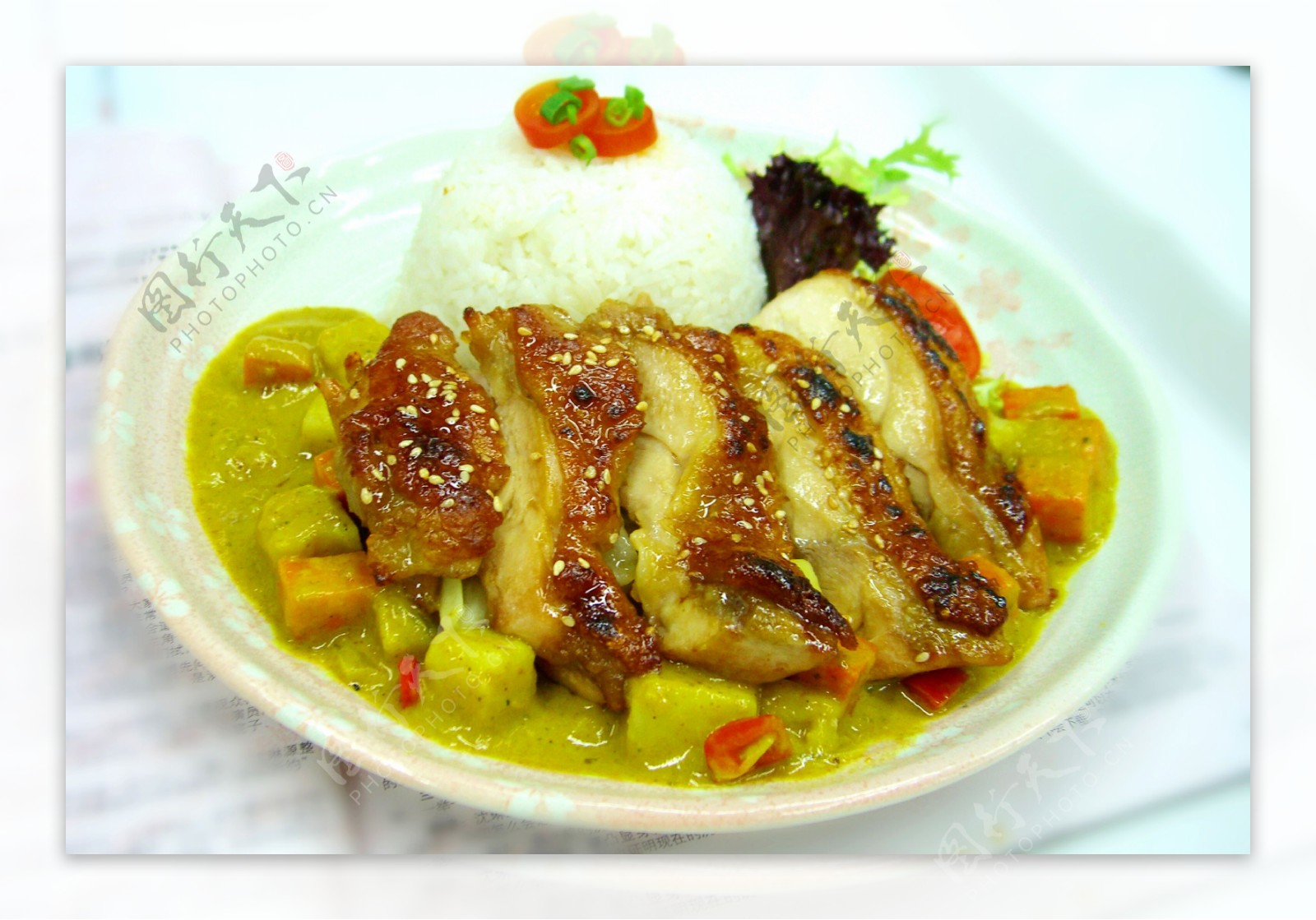 泰式红咖喱鸡怎么做_泰式红咖喱鸡的做法_豆果美食