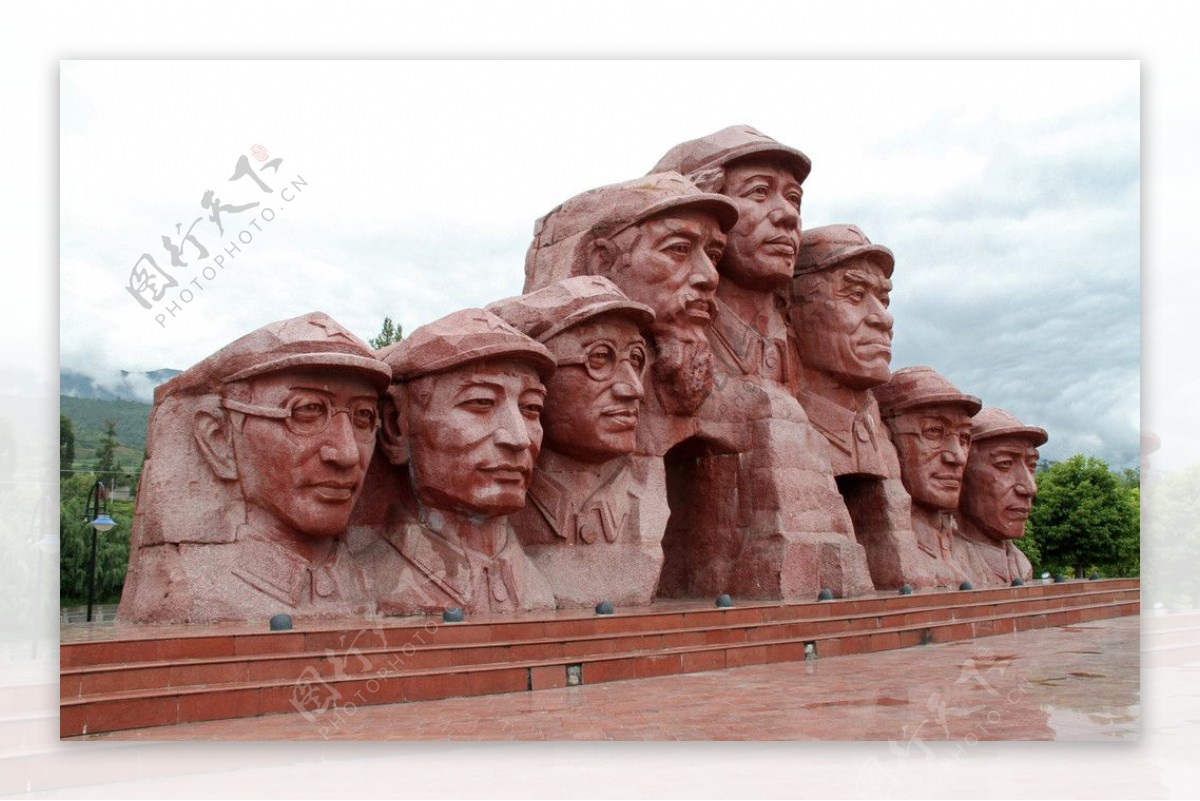 红军领袖群雕右面图片