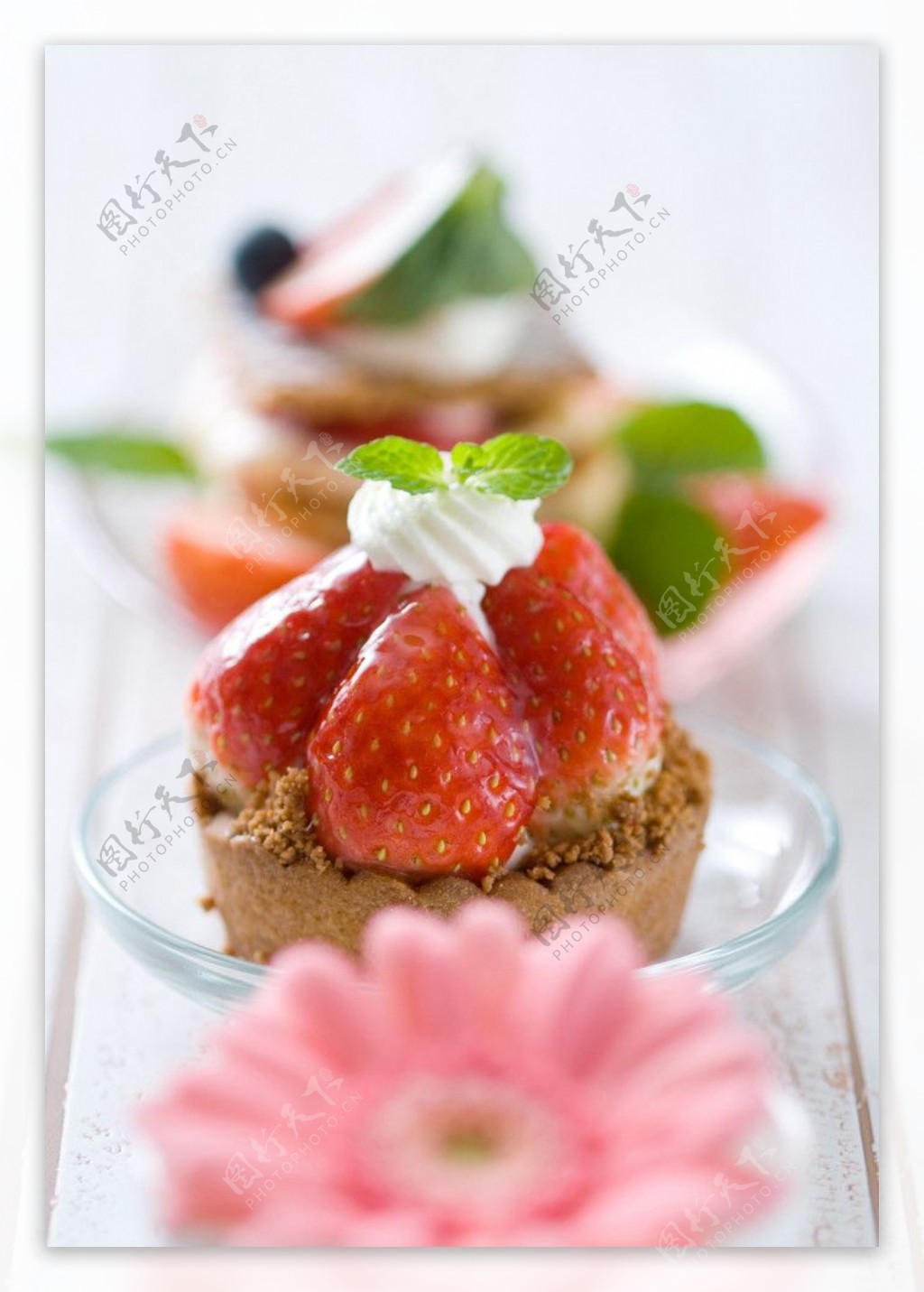 草莓派图片
