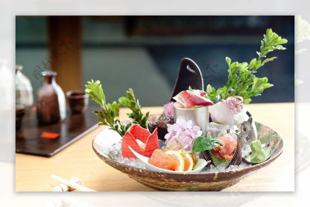 日本怀石料理之鱼生图片