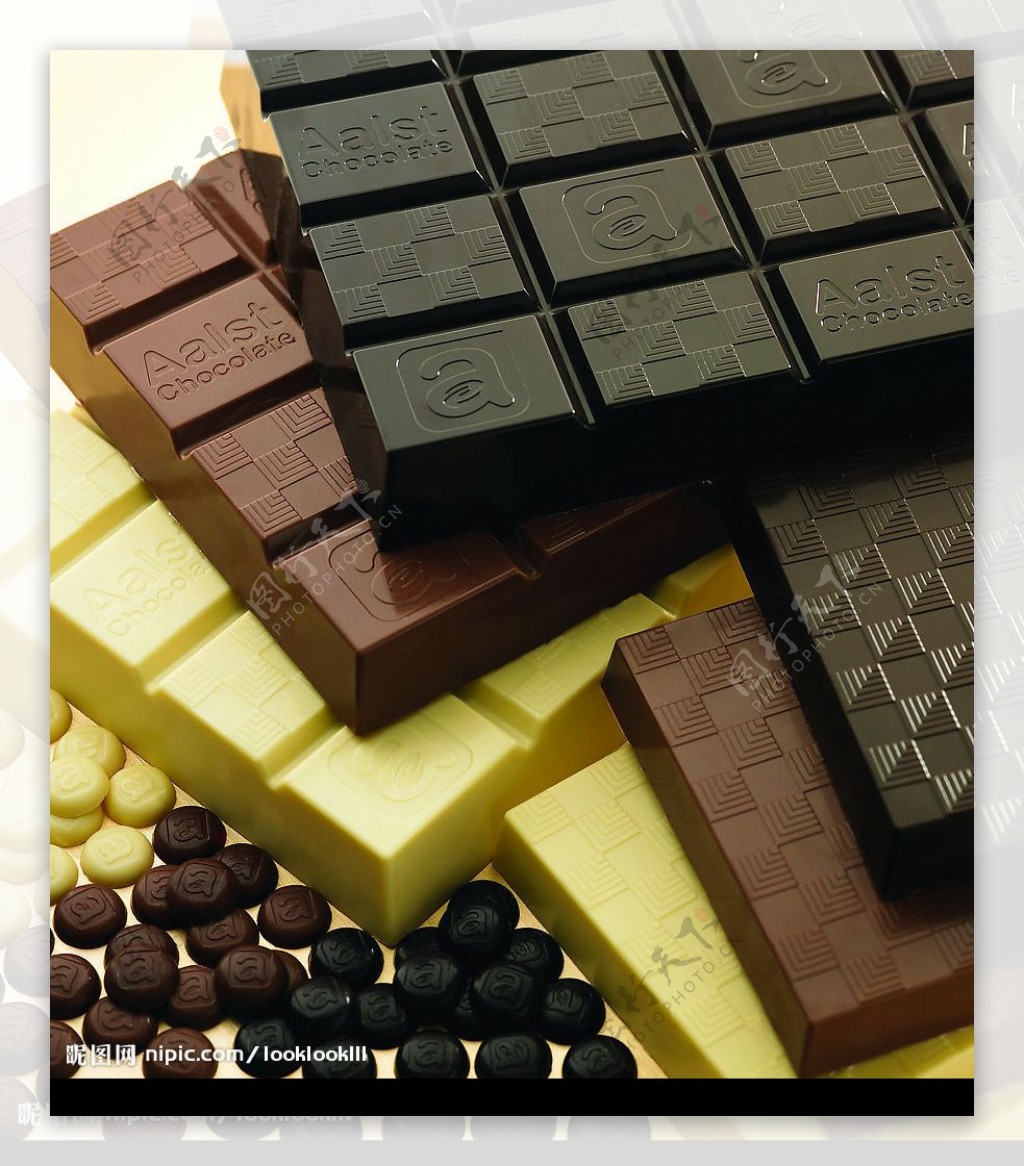 巧克力板巧克力豆图片