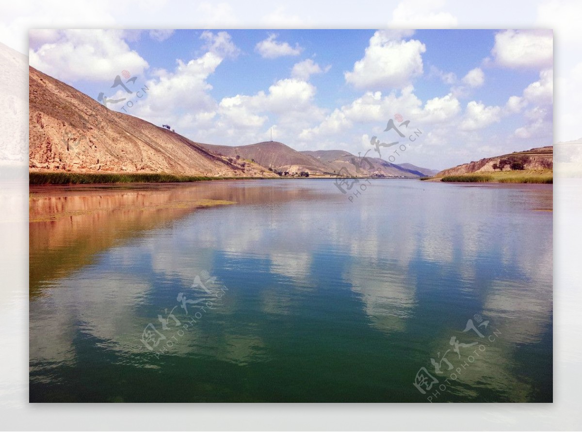 西吉震湖图片