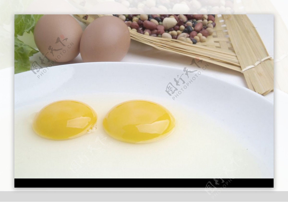 鸡蛋蛋黄双黄蛋图片