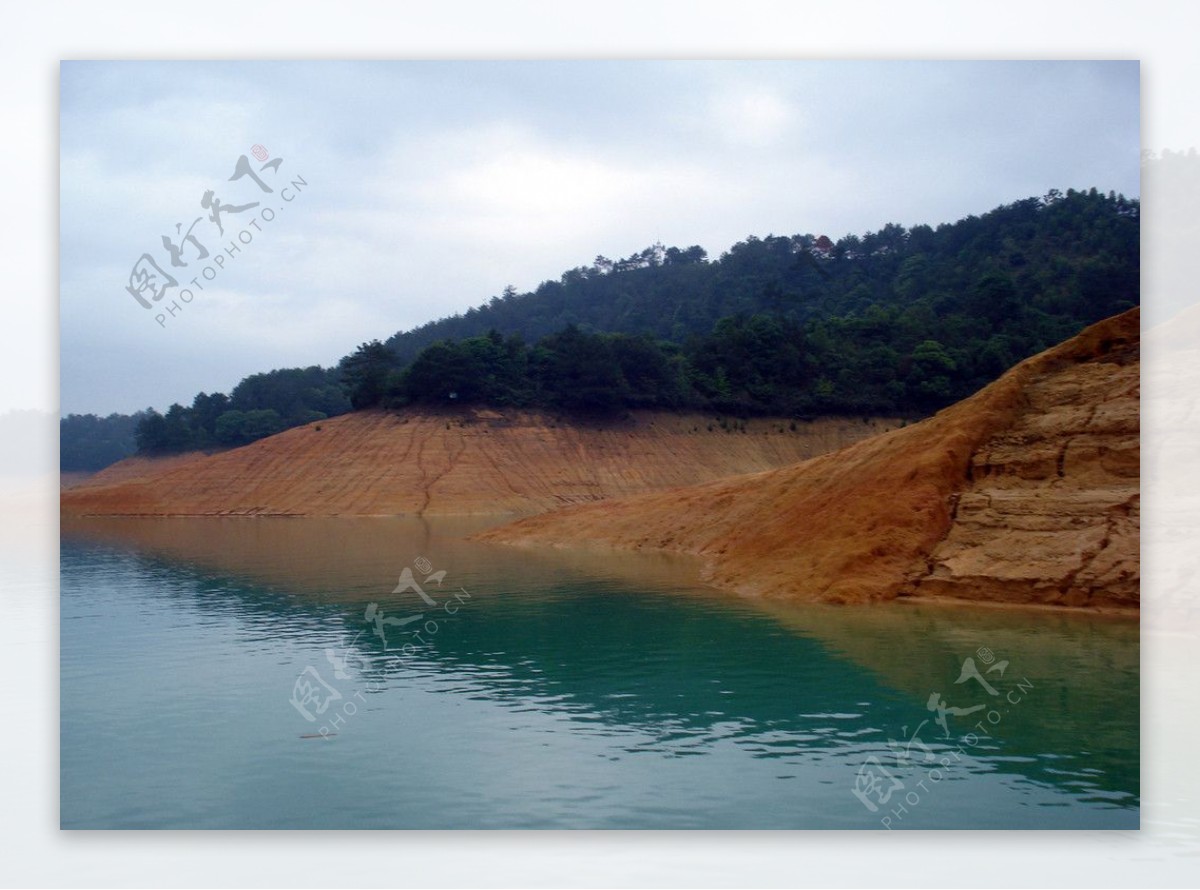 万绿湖风景图片