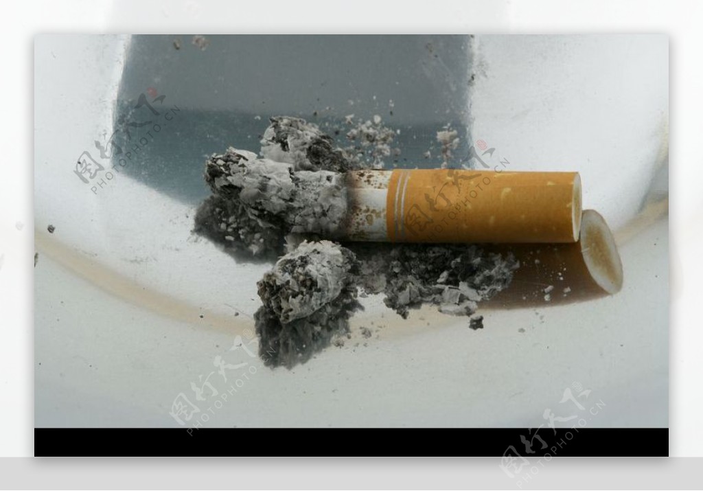 香烟迷绕0067
