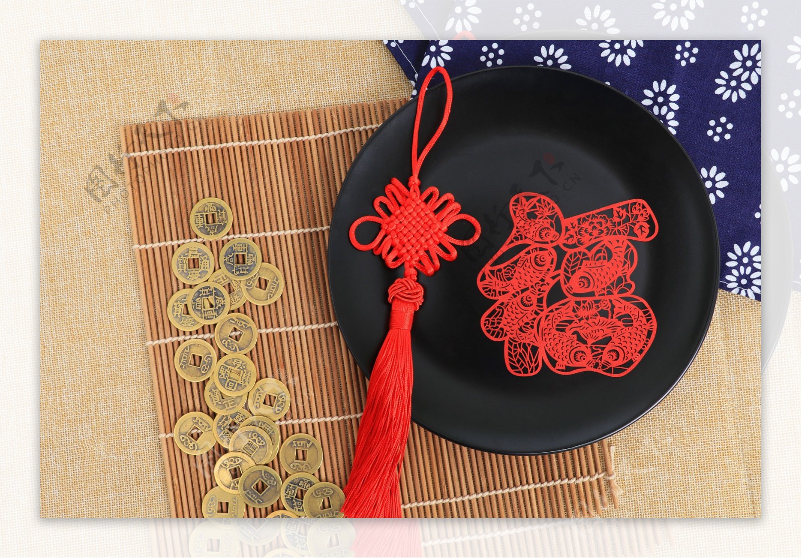 传统工艺品中国结剪纸