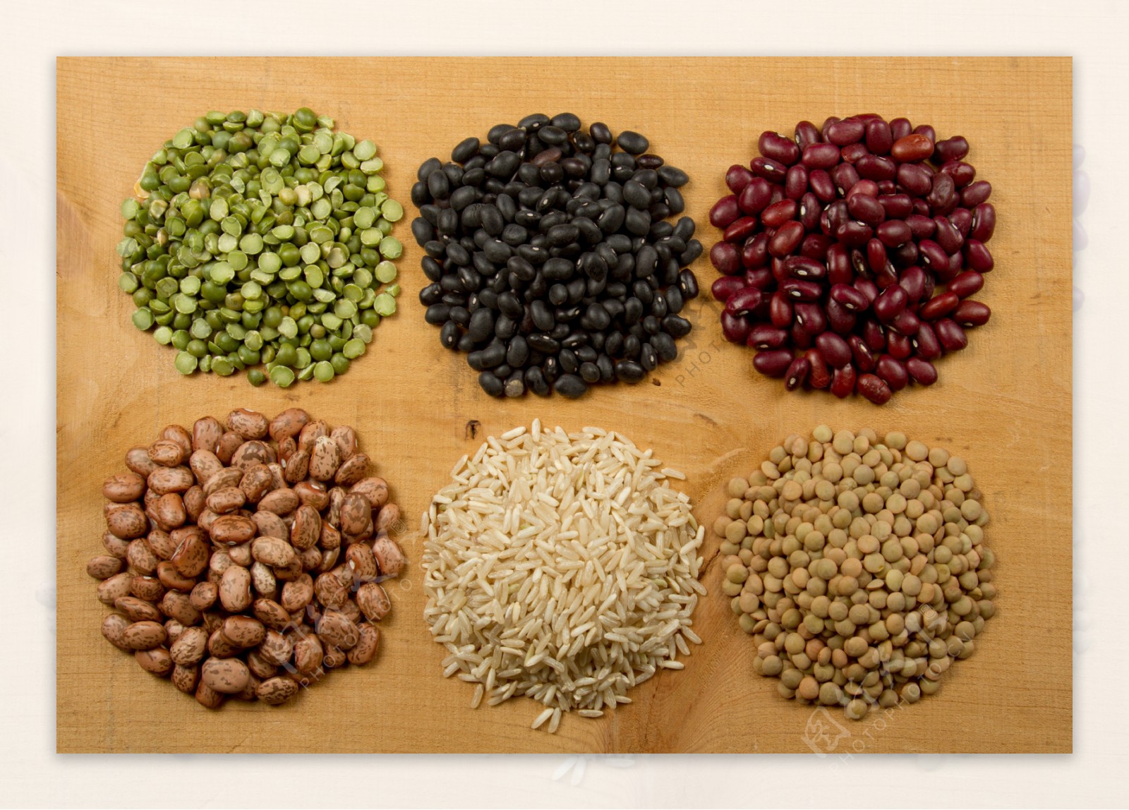 5种豆子和糙米高清图片