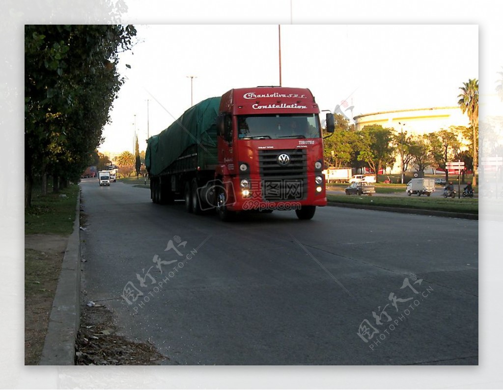 RedTruck4346.JPG