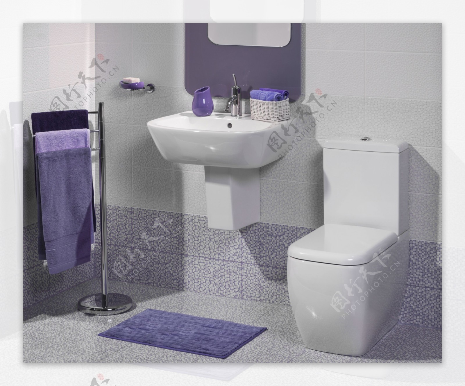 紫色风格浴室装修设计