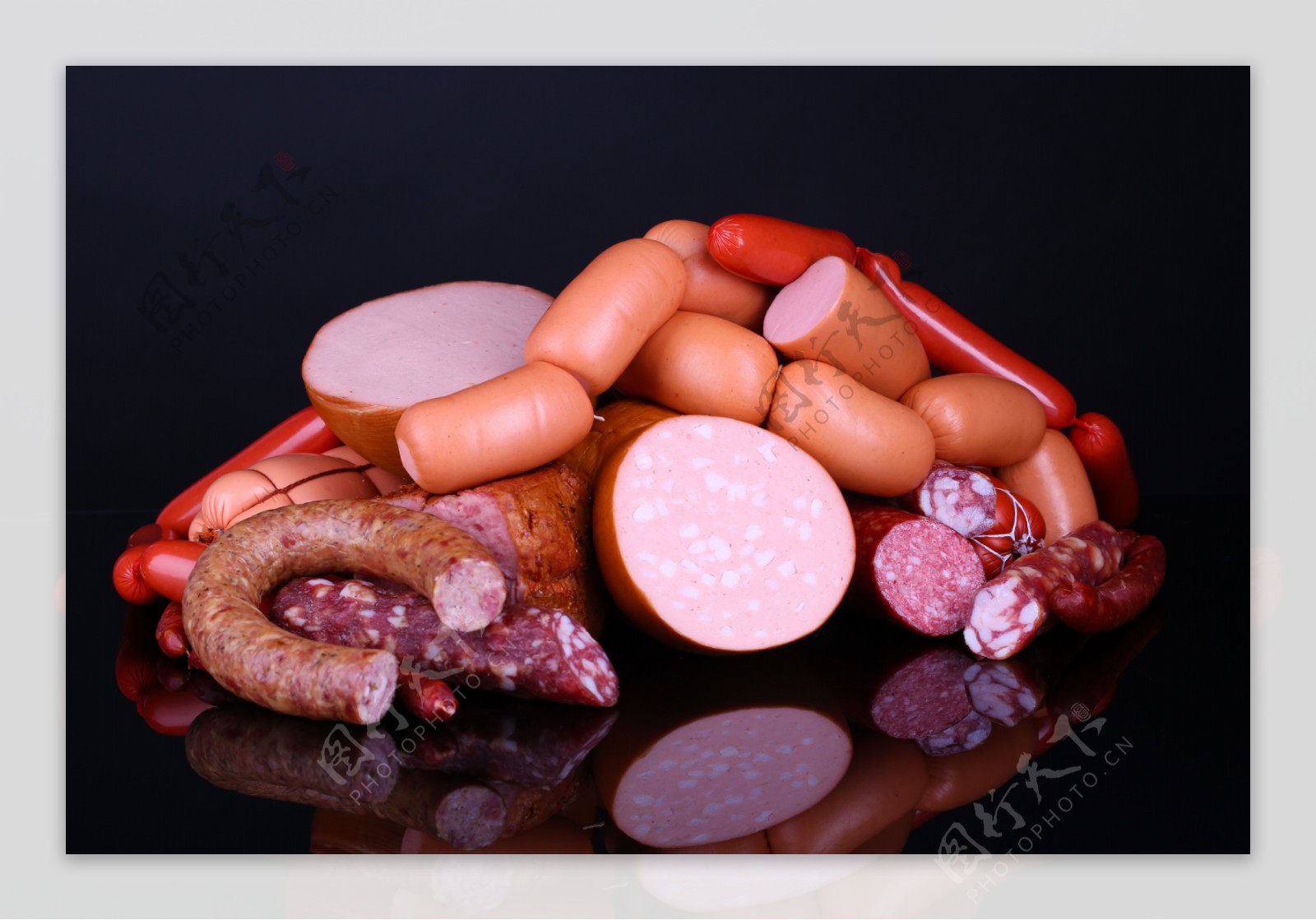 卫生的健康肉制品肠类图片