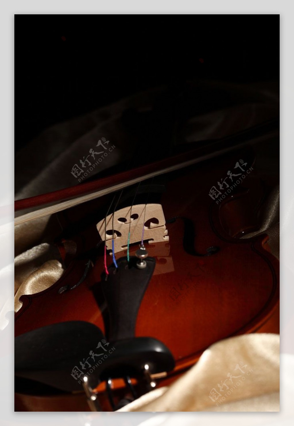 小提琴摄影图片