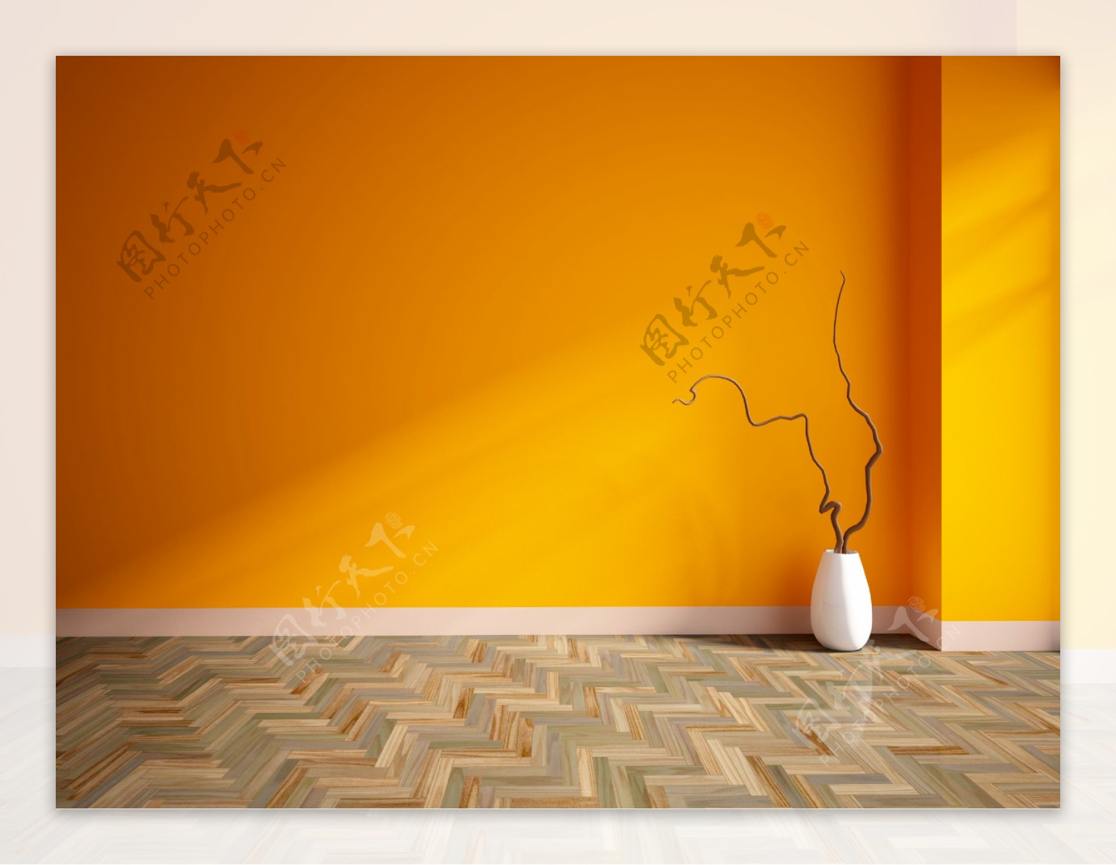 橙色墙壁与木地板图片