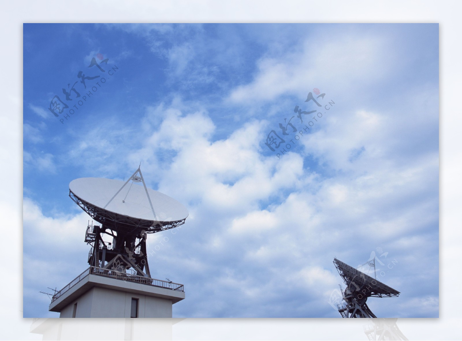 卫星信号接收器
