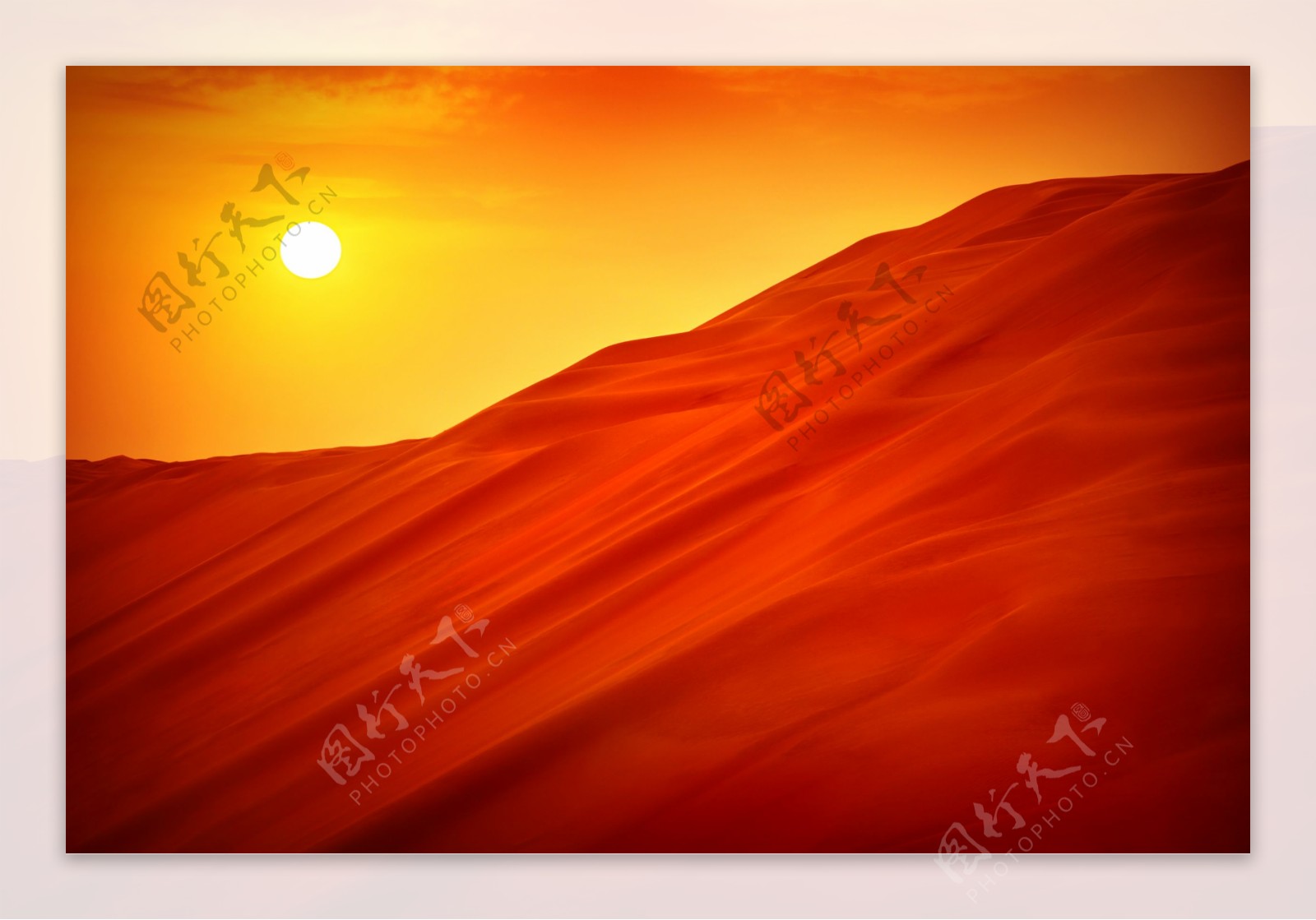 沙漠落日风景