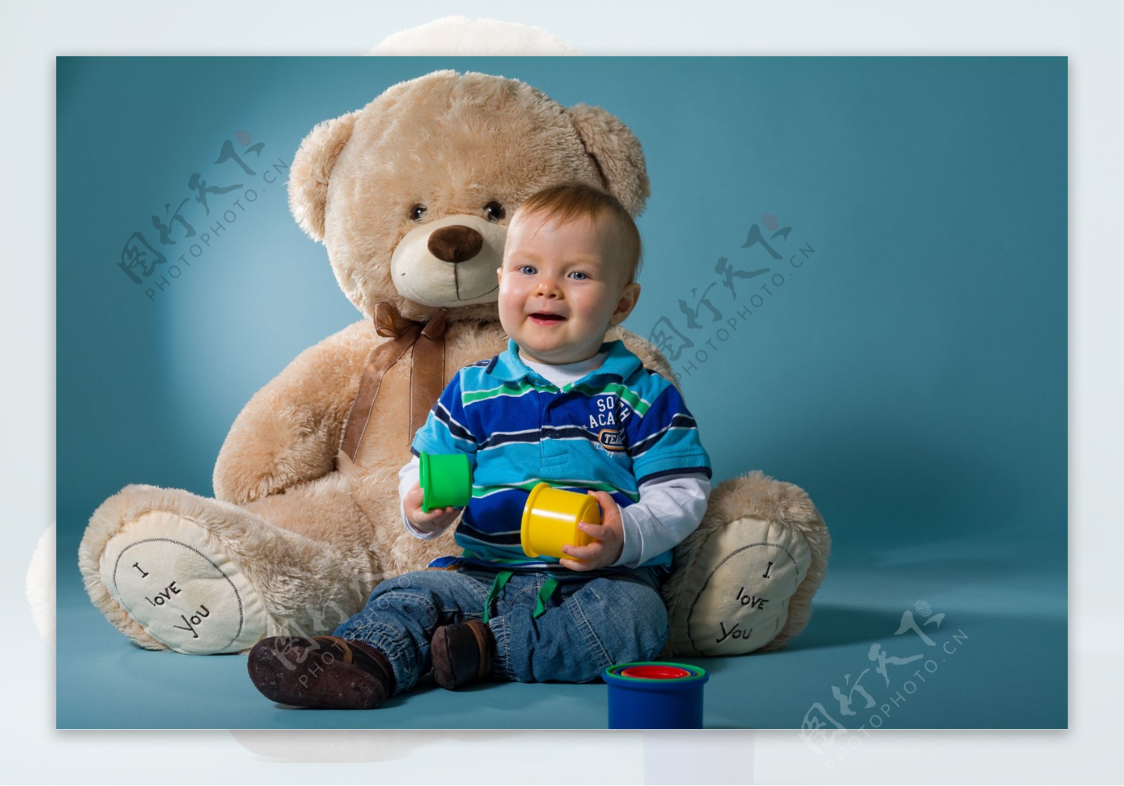玩具熊和儿童图片