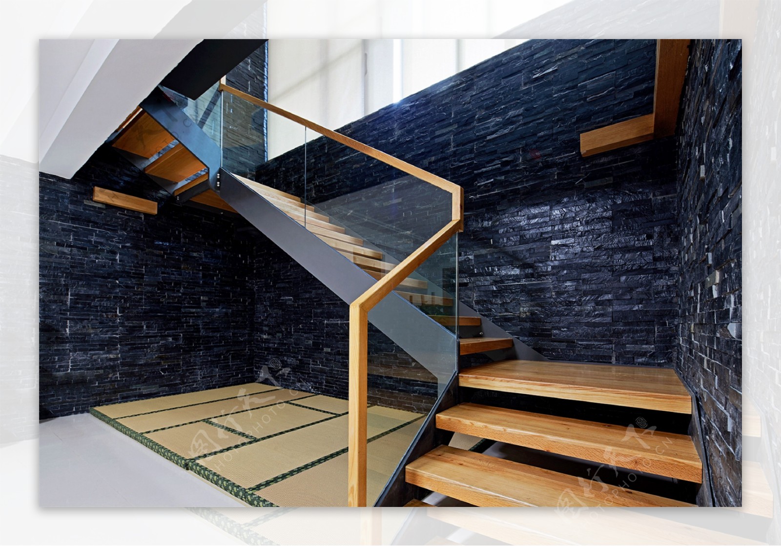 现代简约楼梯背景墙设计图