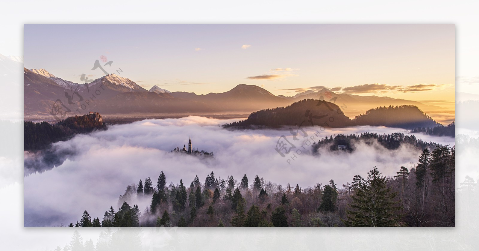 美景高山云雾缭绕云海图片