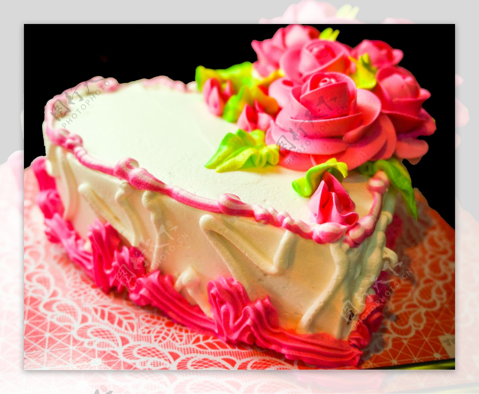 桃心玫瑰蛋糕图片