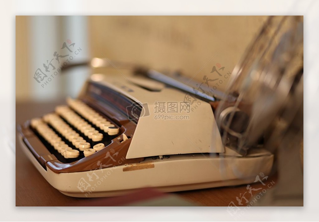 精美复古的打字机
