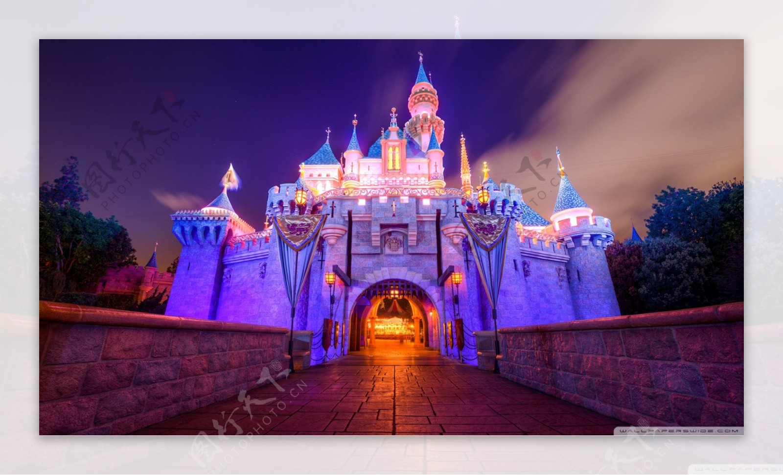 迪士尼睡美人城堡