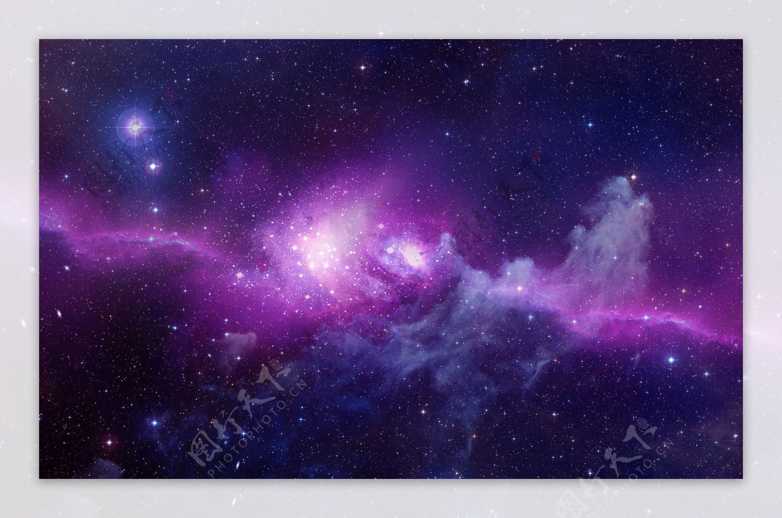 梦幻紫色宇宙背景