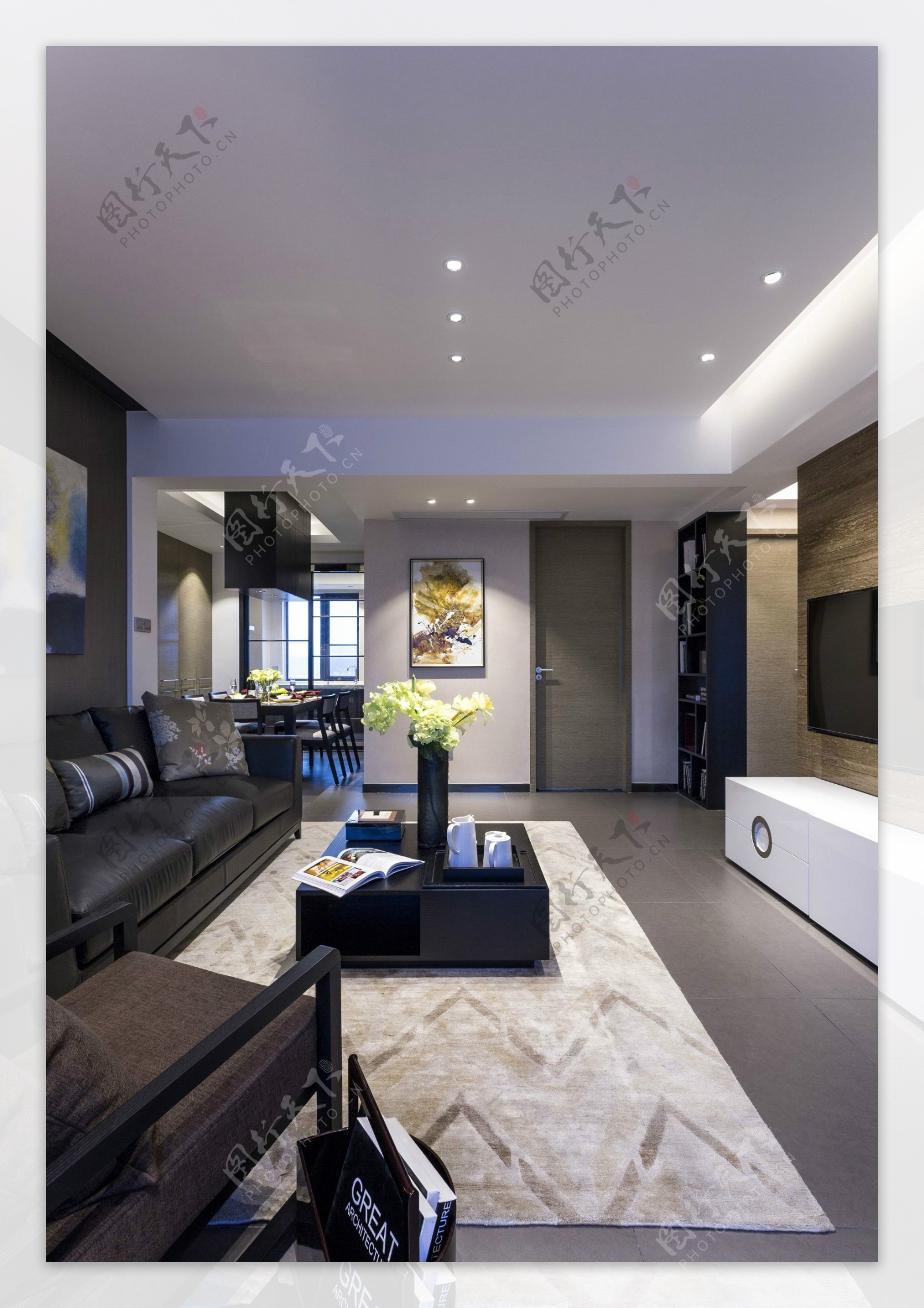 现代客厅亮灰色天花板室内装修效果图