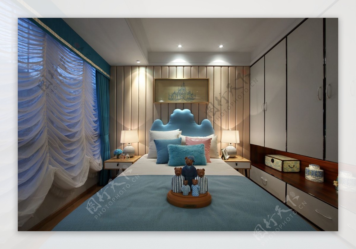 现代中式卧室床铺家装效果图