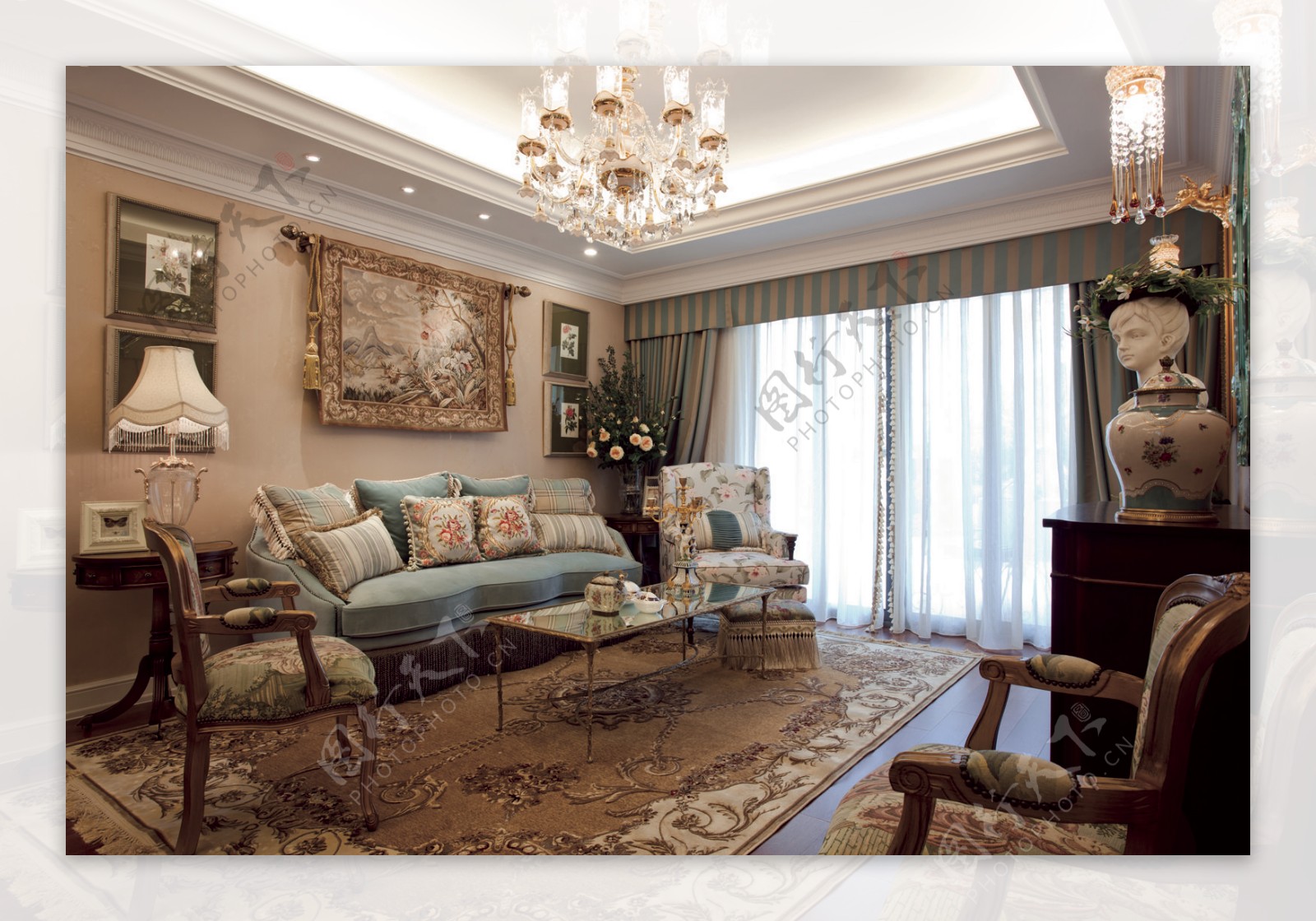 欧式客厅花纹地毯装修效果图