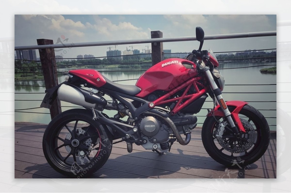 ducati杜卡迪摩托车