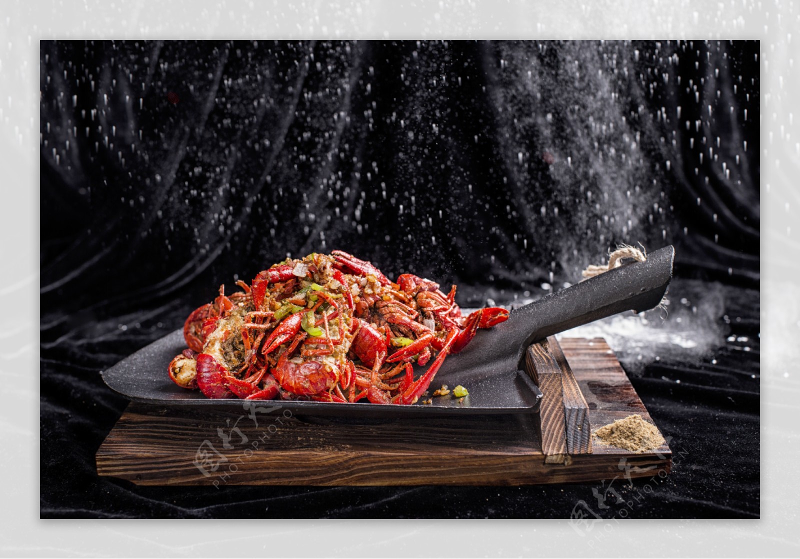 美味麻辣小龙虾餐饮美食海报设计