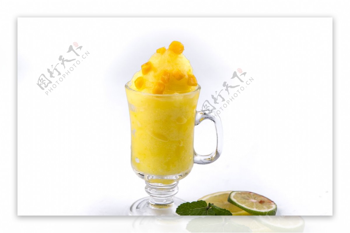 芒果奶盖柠檬摄影照片