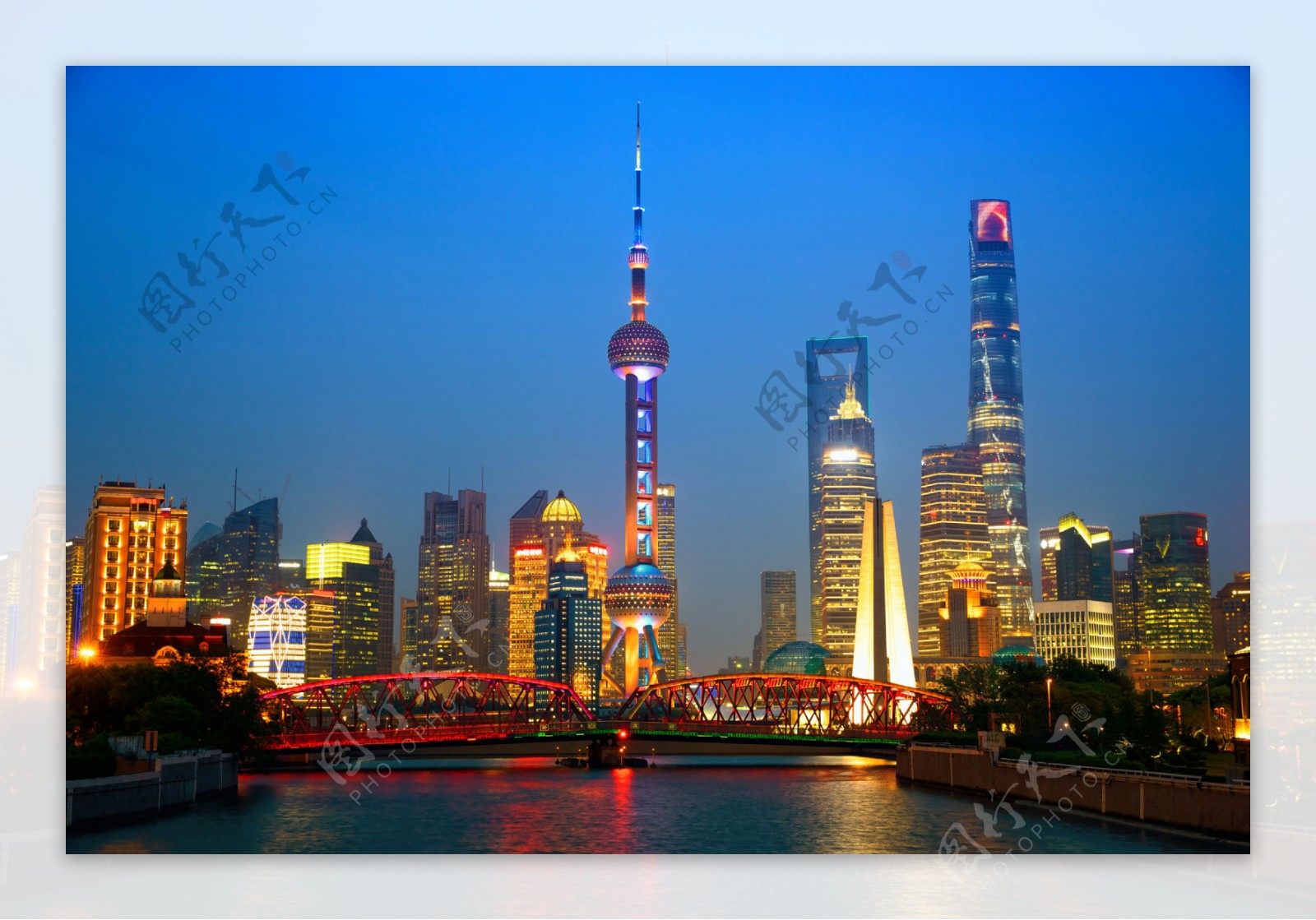 上海摩天大楼4K风景壁纸