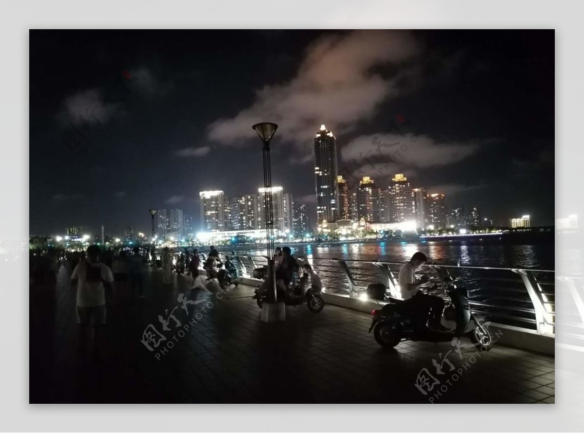 湛江最美海滨夜景