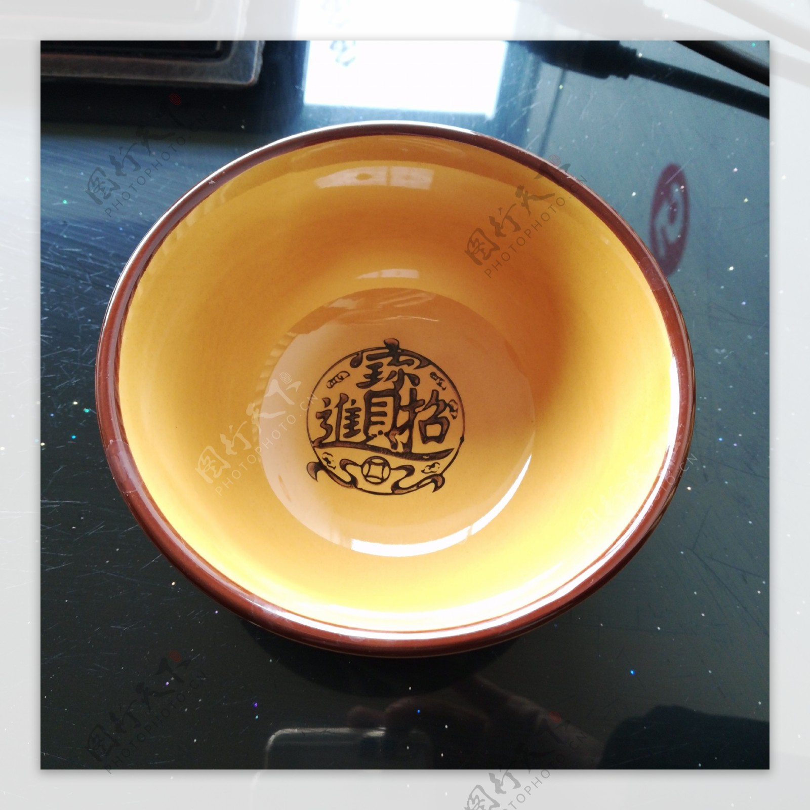 古典陶瓷碗图片