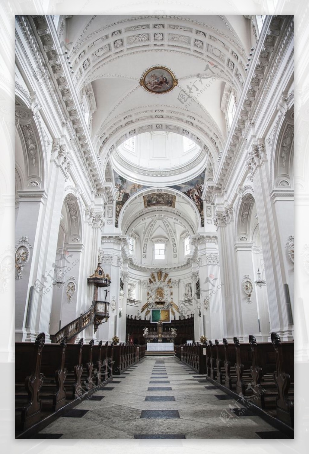 欧式古典教堂建筑物图片