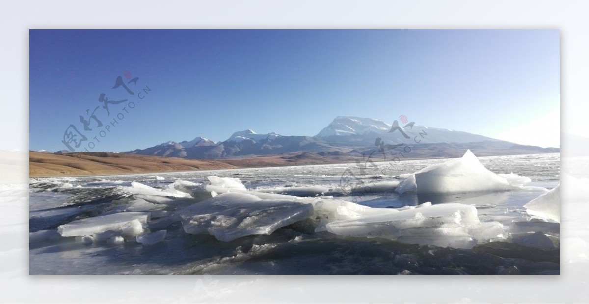 蓝天雪山冰川风光图片