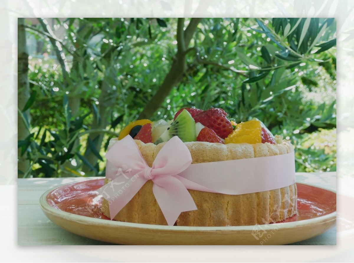 芝士水果蛋糕图片