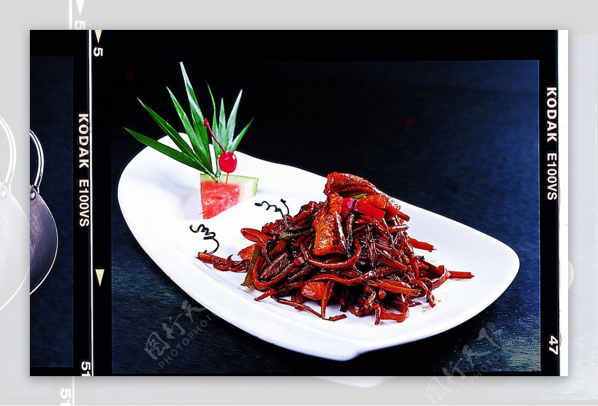 茶树菇炒鳗鱼柳图片