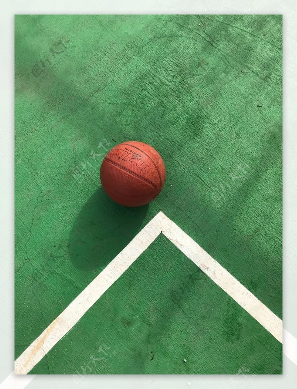 有没有一些好的篮球壁纸？ - 知乎