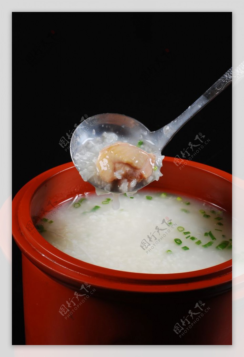 罐糯米炖老鸡图片