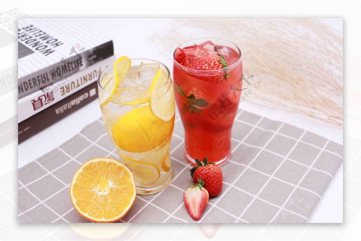 柠檬水草莓汁橙汁图片